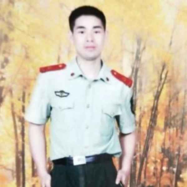 江西37岁单身帅哥真诚找对象-济宁征婚相亲网