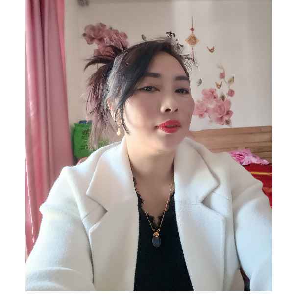 云南44岁单身美女真诚找对象-济宁征婚相亲网