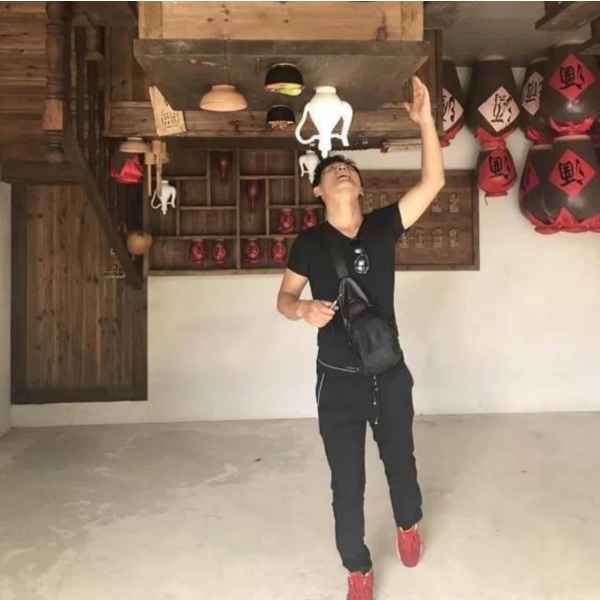 山东34岁单身帅哥真诚找对象-济宁征婚相亲网