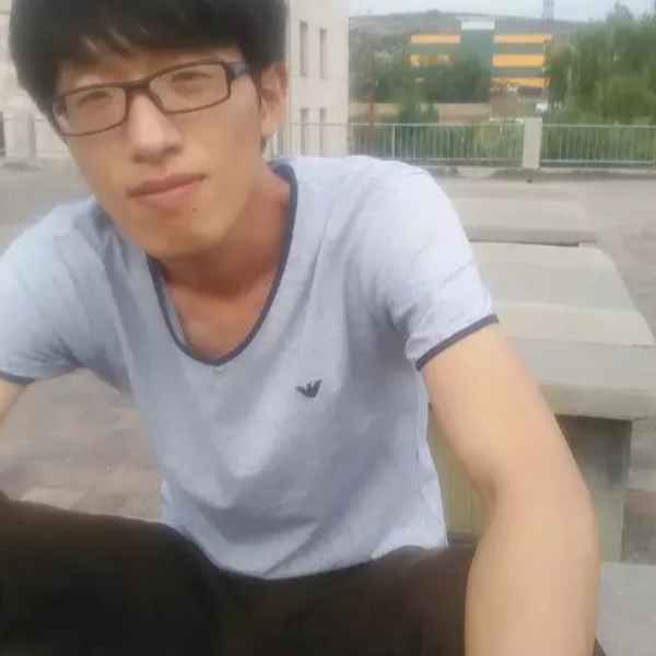 湖南26岁单身帅哥真诚找对象-济宁征婚相亲网