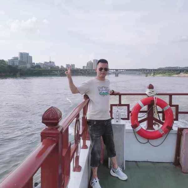 四川27岁单身帅哥真诚找对象-济宁征婚相亲网