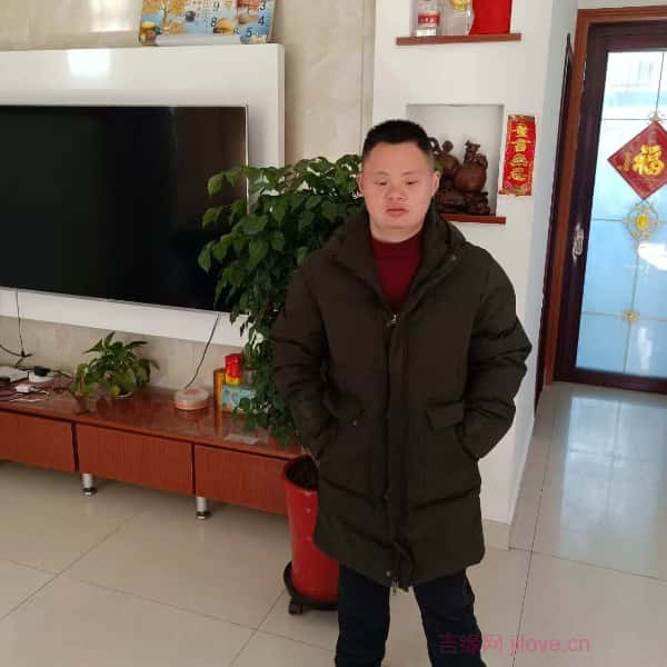 江苏28岁单身帅哥真诚找对象-济宁征婚相亲网