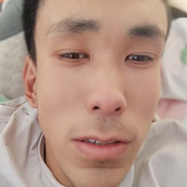 山东21岁单身帅哥真诚找对象-济宁征婚相亲网