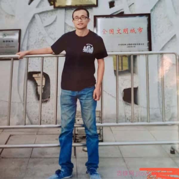 江苏36岁单身帅哥真诚找对象-济宁征婚相亲网
