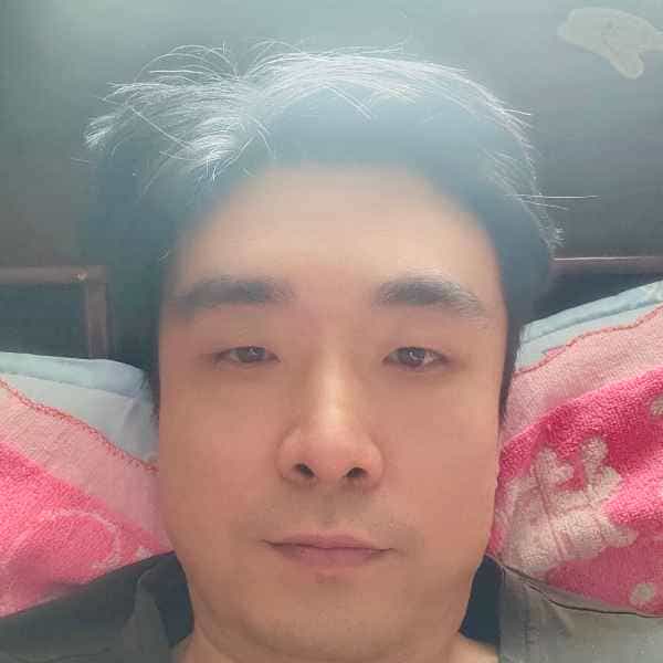 43岁岁河南单身帅哥 - 济宁吉缘网